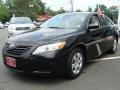 Black - Camry LE Photo No. 3