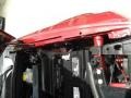 Red Rock Pearl - Commander Sport Photo No. 41