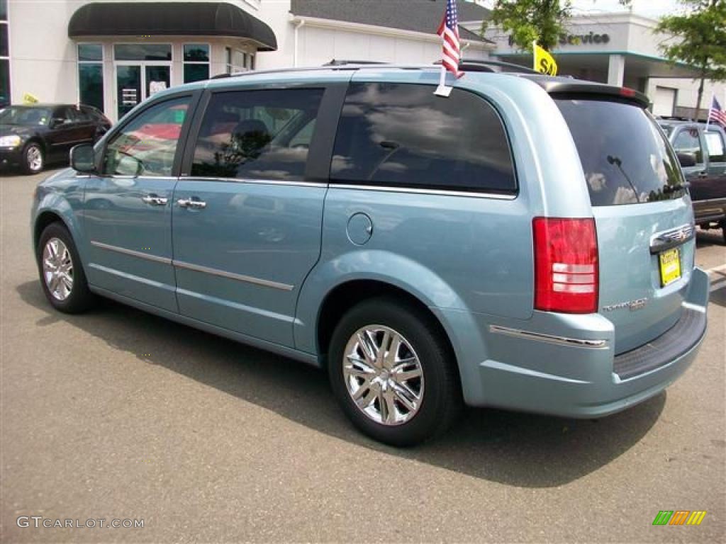 2008 Town & Country Limited - Clearwater Blue Pearlcoat / Medium Slate Gray/Light Shale photo #3