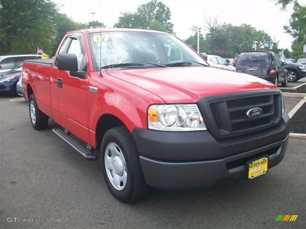 2007 F150 XL Regular Cab - Bright Red / Medium Flint photo #1