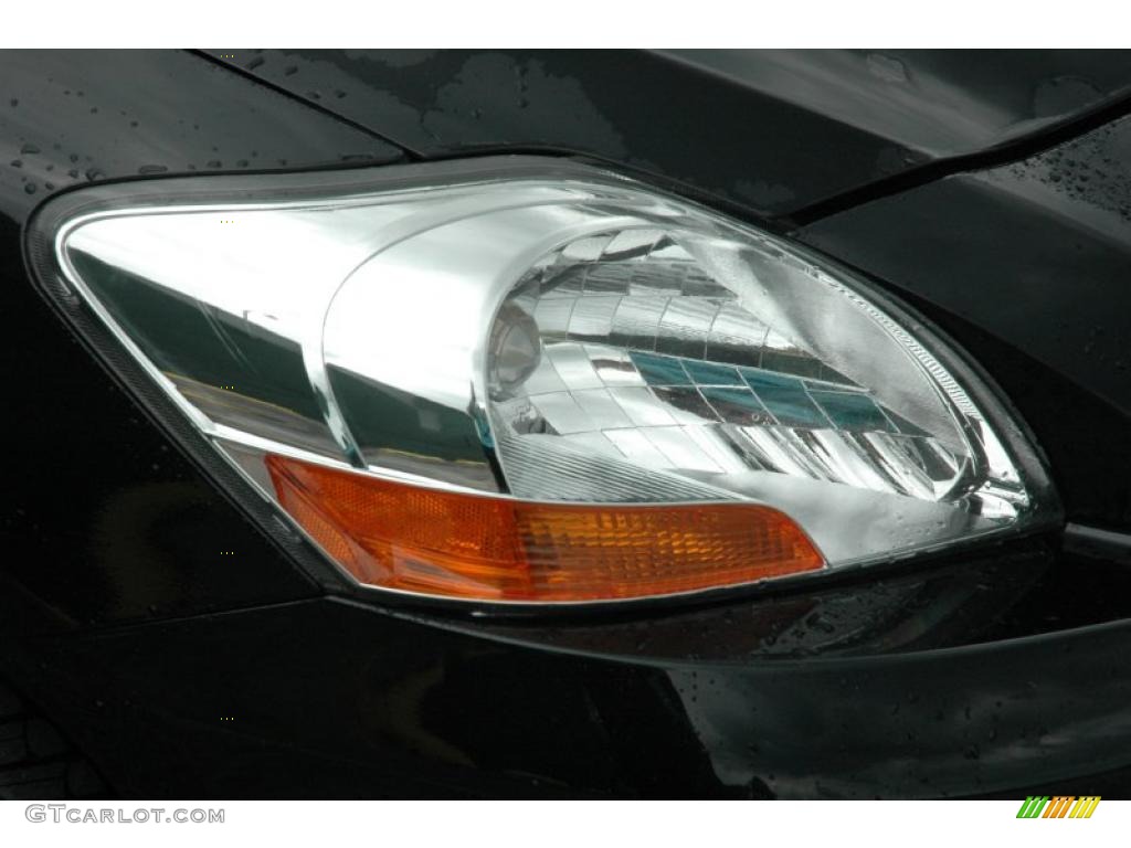 2007 Yaris Sedan - Black Sand Pearl / Dark Charcoal photo #9