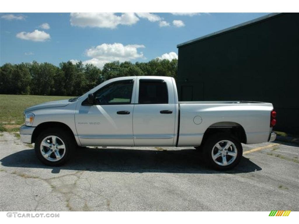 2007 Ram 1500 Big Horn Edition Quad Cab 4x4 - Bright Silver Metallic / Medium Slate Gray photo #8