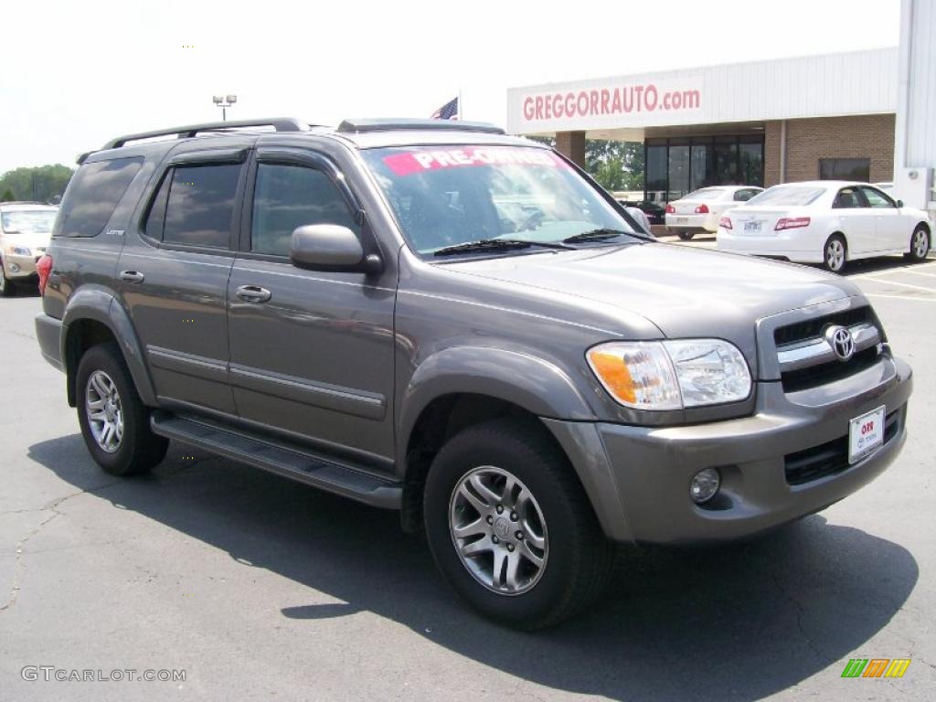 2006 Sequoia Limited 4WD - Phantom Gray Pearl / Light Charcoal photo #1