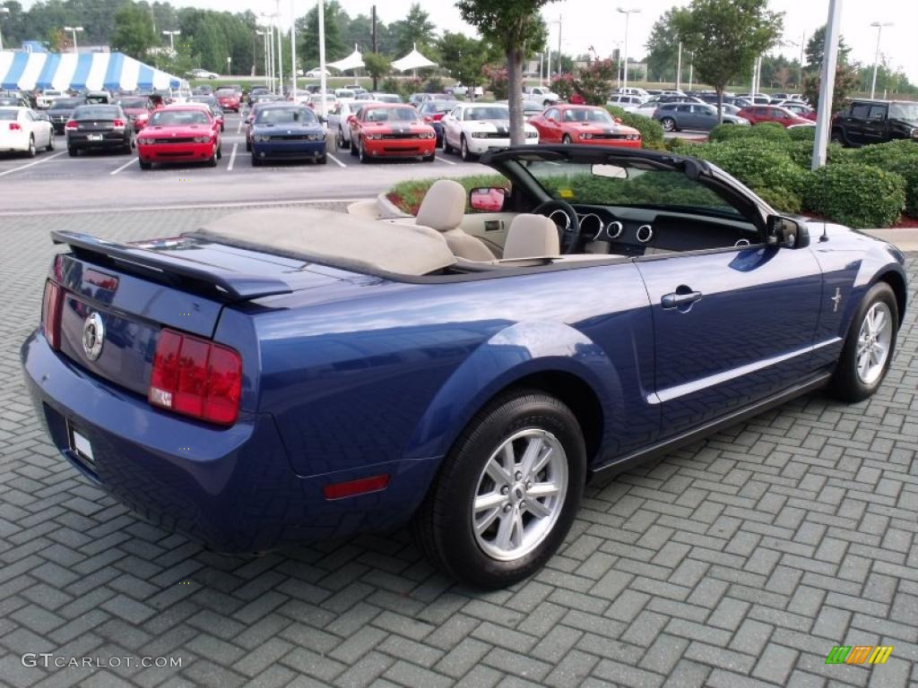 2007 Mustang V6 Deluxe Convertible - Vista Blue Metallic / Medium Parchment photo #5