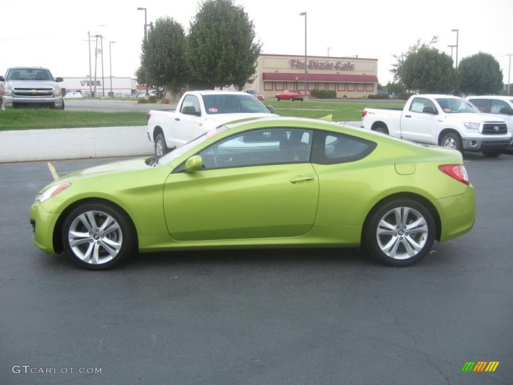 2010 Genesis Coupe 2.0T - Lime Rock Green / Black photo #4