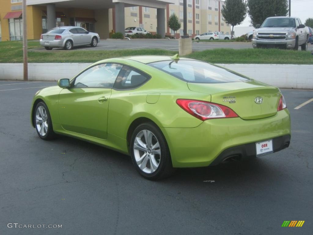 2010 Genesis Coupe 2.0T - Lime Rock Green / Black photo #5