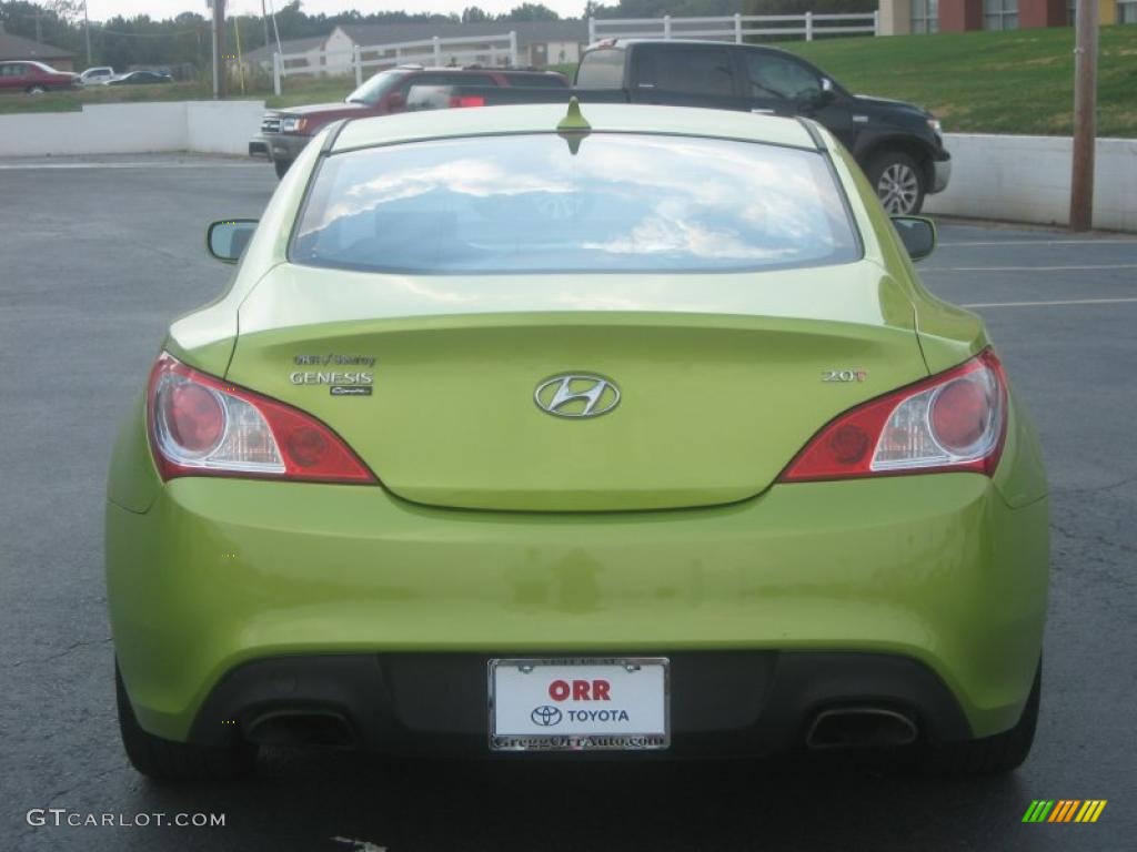2010 Genesis Coupe 2.0T - Lime Rock Green / Black photo #6