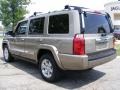Light Khaki Metallic - Commander Limited 4x4 Photo No. 3