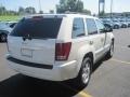 Stone White - Grand Cherokee Laredo Photo No. 6
