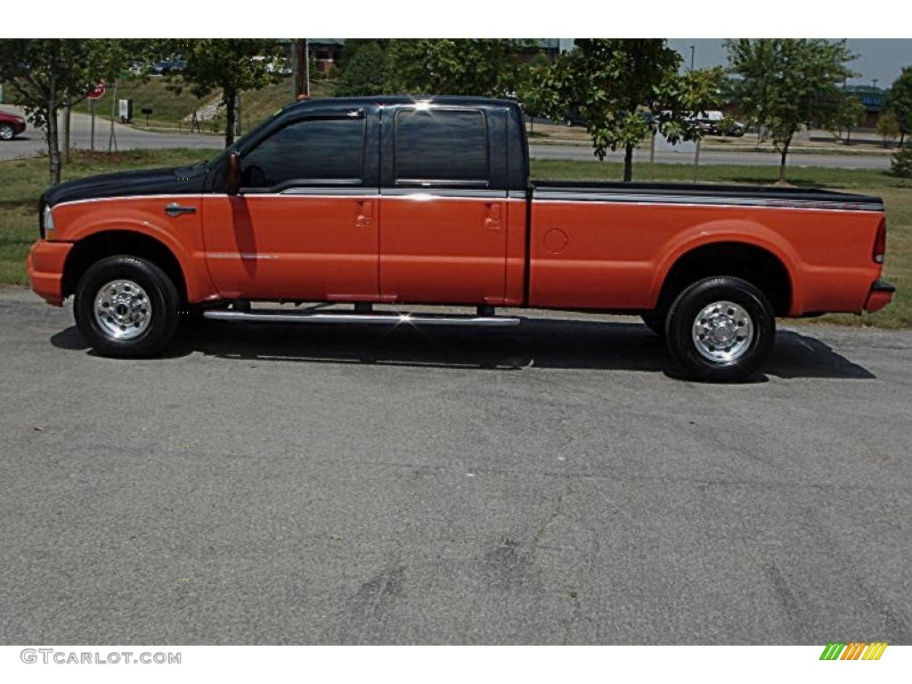 2004 F250 Super Duty Harley Davidson Crew Cab 4x4 - Black/Competition Orange / Black photo #39