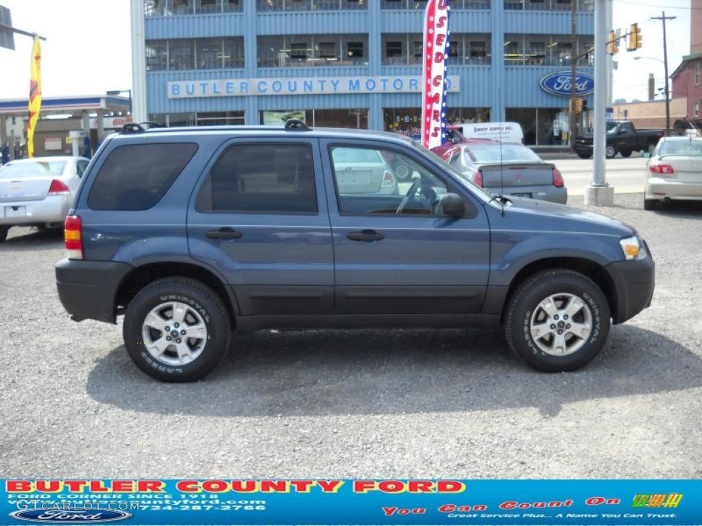 Norsea Blue Metallic Ford Escape