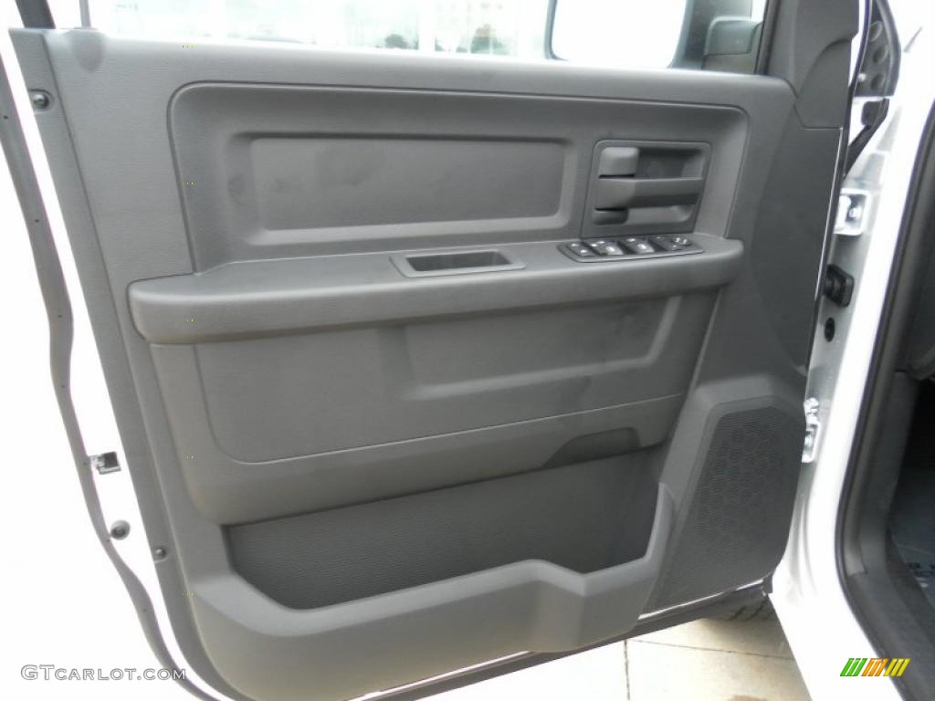 2011 Ram 1500 ST Quad Cab 4x4 - Bright White / Dark Slate Gray/Medium Graystone photo #14