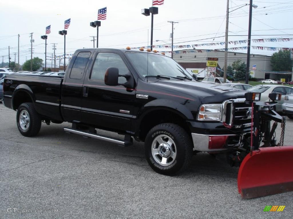 2006 F250 Super Duty Lariat SuperCab 4x4 - Black / Medium Flint photo #1