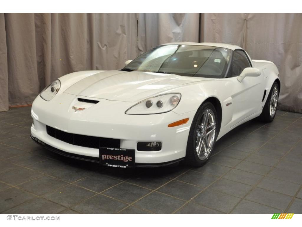 2007 Corvette Z06 - Arctic White / Red photo #1