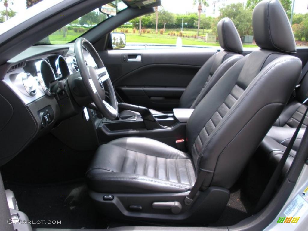 2006 Mustang GT Premium Convertible - Satin Silver Metallic / Dark Charcoal photo #17