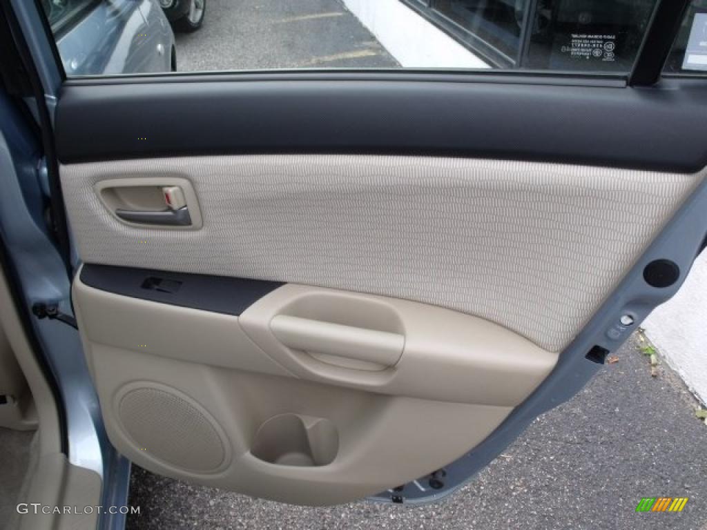 2007 MAZDA3 i Sport Sedan - Ice Blue Metallic / Beige photo #12