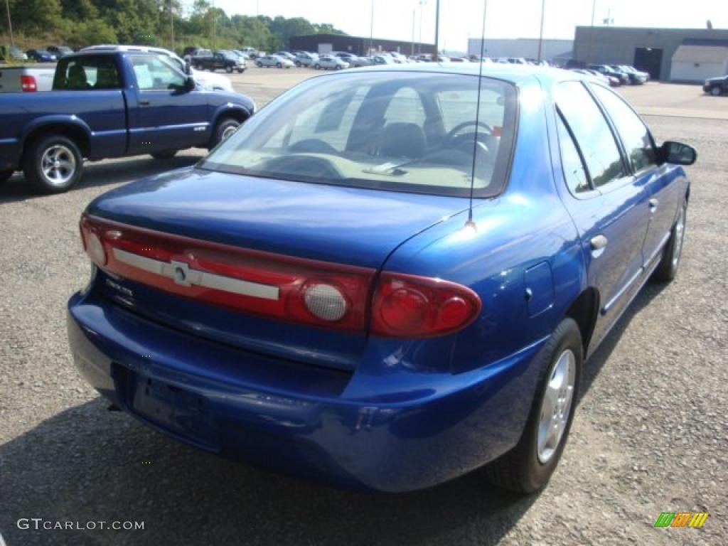 2003 Cavalier Sedan - Arrival Blue Metallic / Neutral Beige photo #2