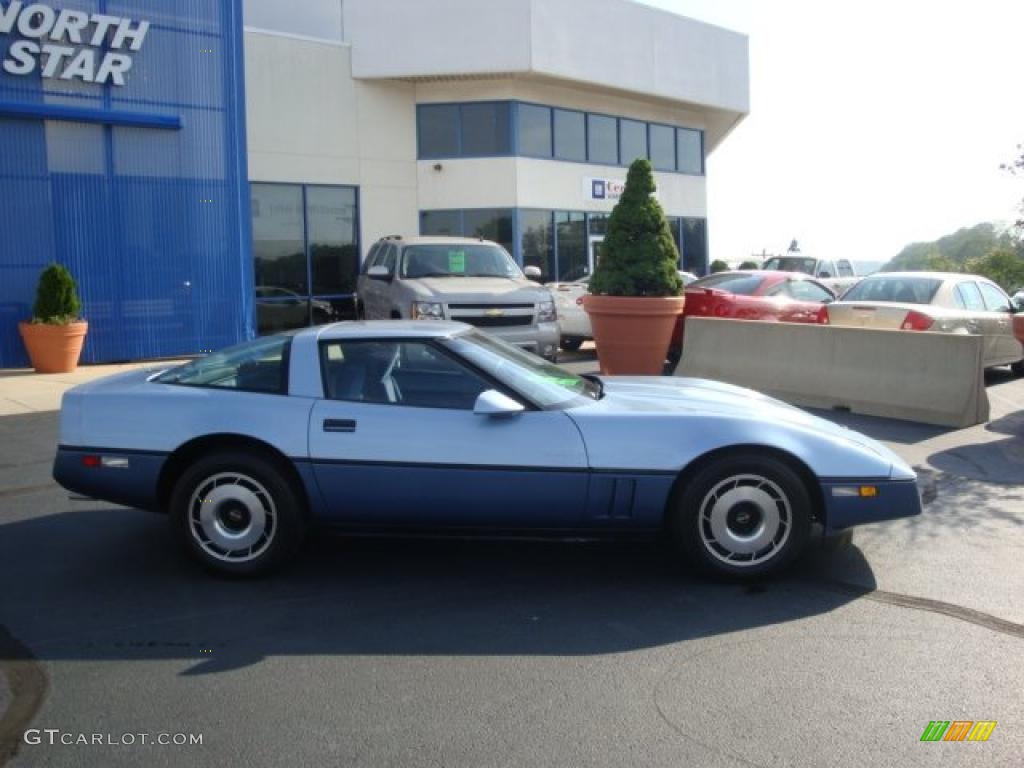 1985 Corvette Coupe - Light Blue Metallic / Medium Blue photo #2