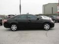 Black - Camry LE Photo No. 5