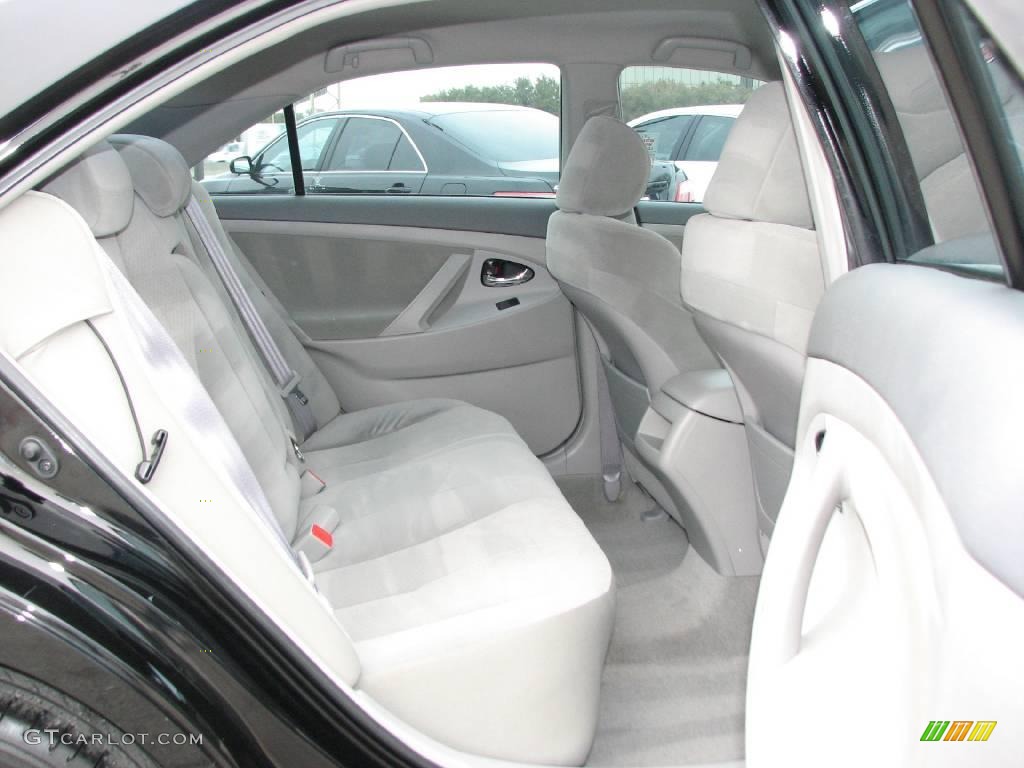 2007 Camry LE - Black / Ash photo #11