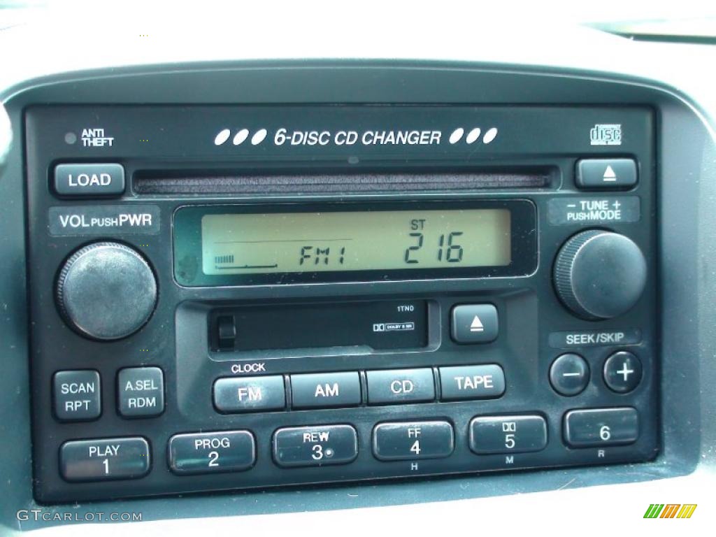 2003 CR-V EX 4WD - Taffeta White / Black photo #26
