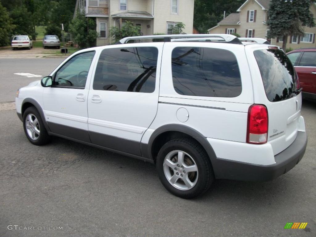 2006 Montana SV6 - Summit White / Gray photo #4