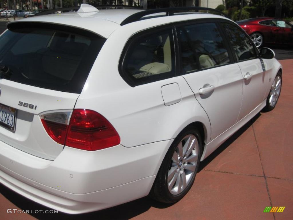 2008 3 Series 328i Wagon - Alpine White / Beige Dakota Leather photo #5