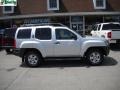Silver Lightning - Xterra S 4x4 Photo No. 2