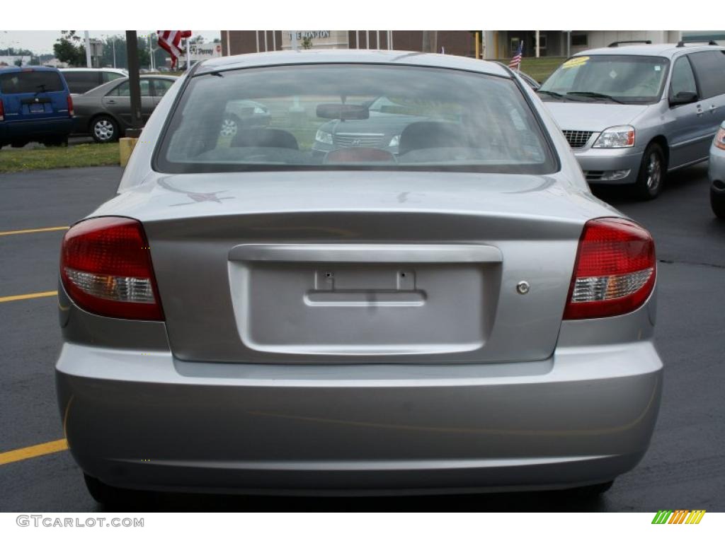 2005 Rio Sedan - Diamond Silver / Gray photo #9