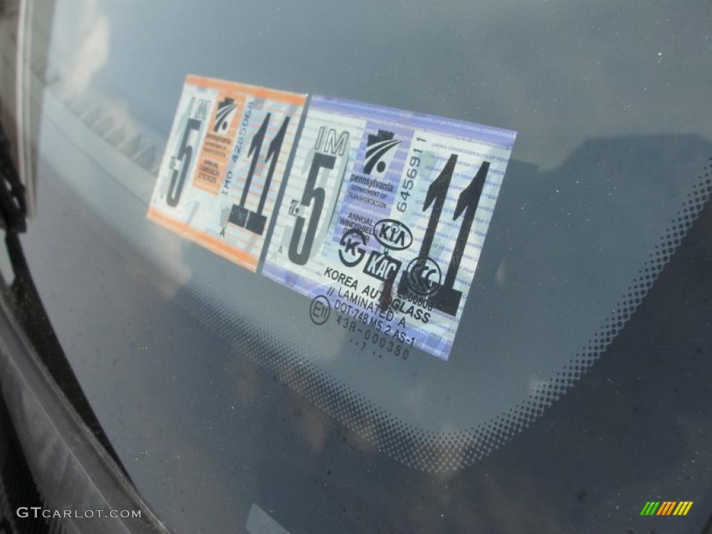 2008 Spectra EX Sedan - White / Gray photo #12
