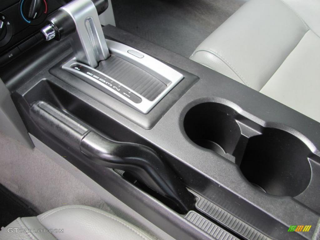 2005 Mustang V6 Premium Convertible - Satin Silver Metallic / Light Graphite photo #6