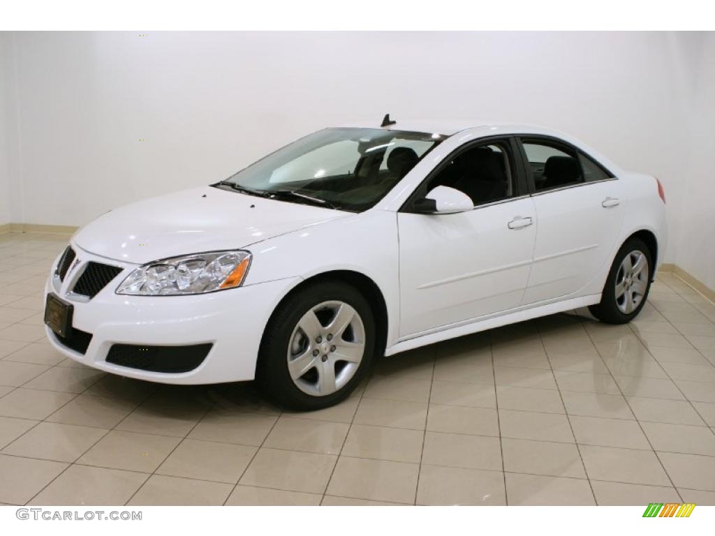 2010 G6 Sedan - Summit White / Ebony photo #3