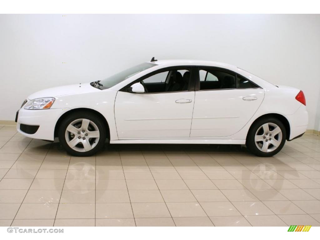 2010 G6 Sedan - Summit White / Ebony photo #4