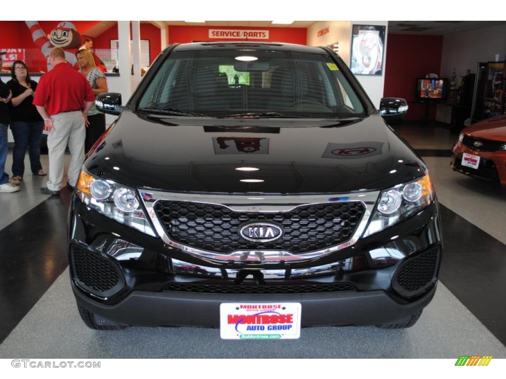 2011 Sorento LX - Ebony Black / Black photo #11