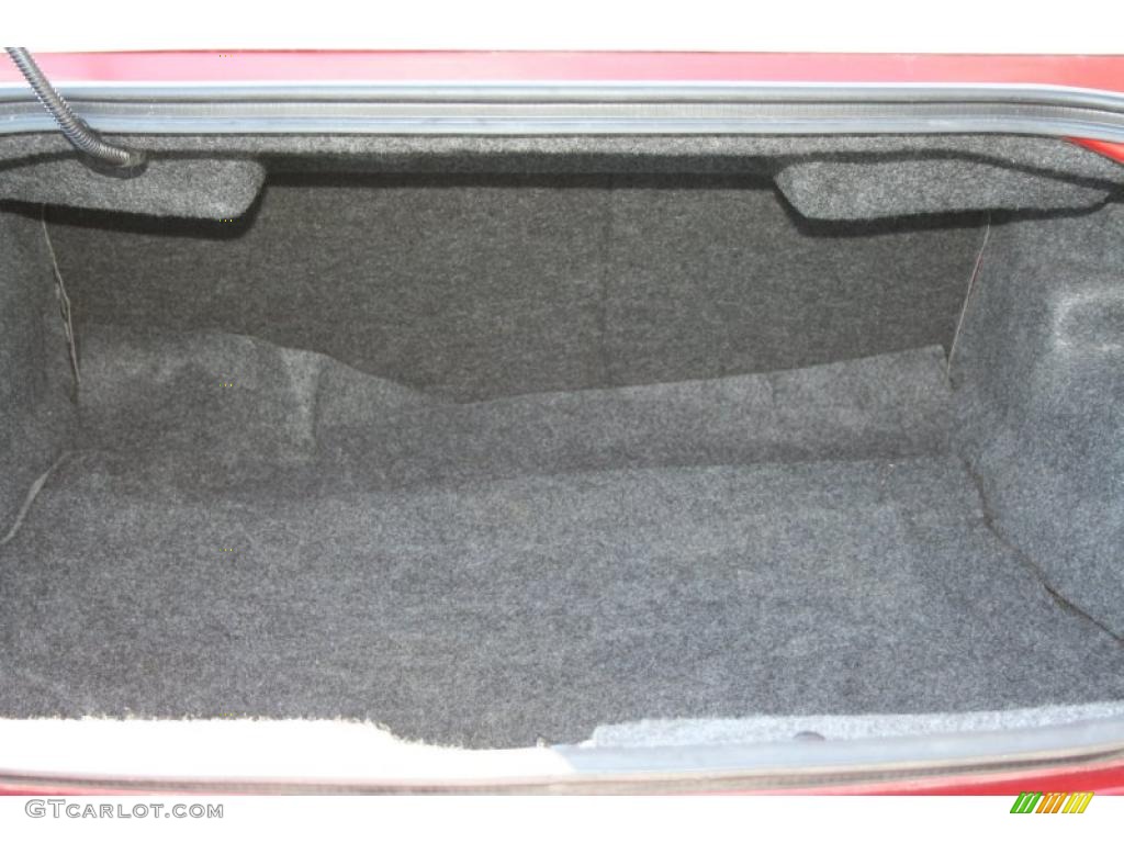 2004 Stratus SE Sedan - Inferno Red Pearlcoat / Dark Slate Gray photo #7