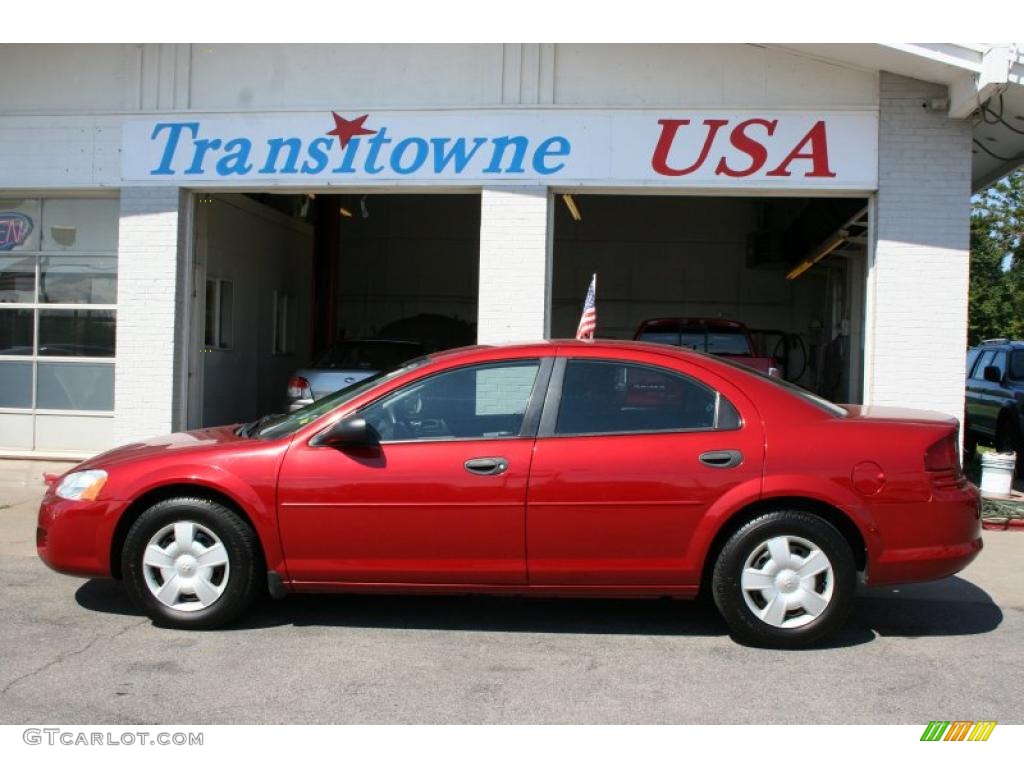2004 Stratus SE Sedan - Inferno Red Pearlcoat / Dark Slate Gray photo #9