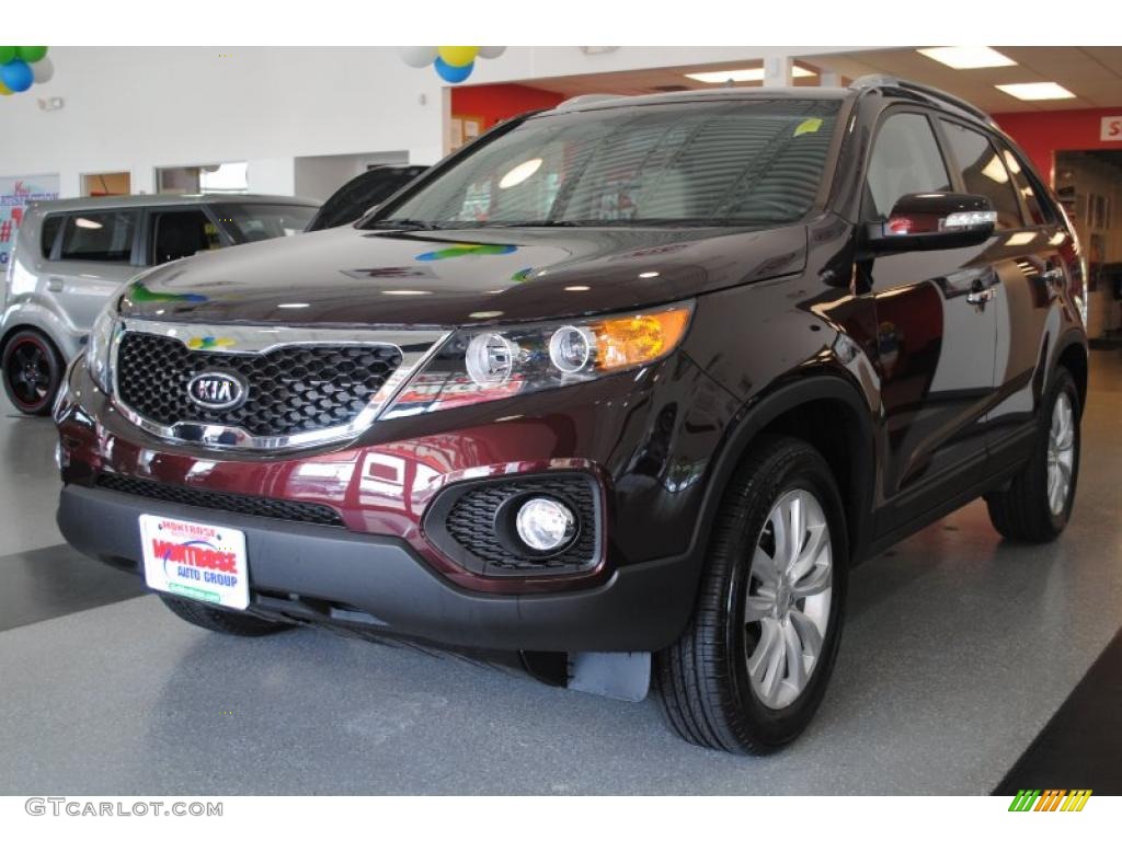 2011 Sorento LX V6 - Dark Cherry / Beige photo #2