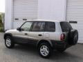 Quicksilver - RAV4 4WD Photo No. 7