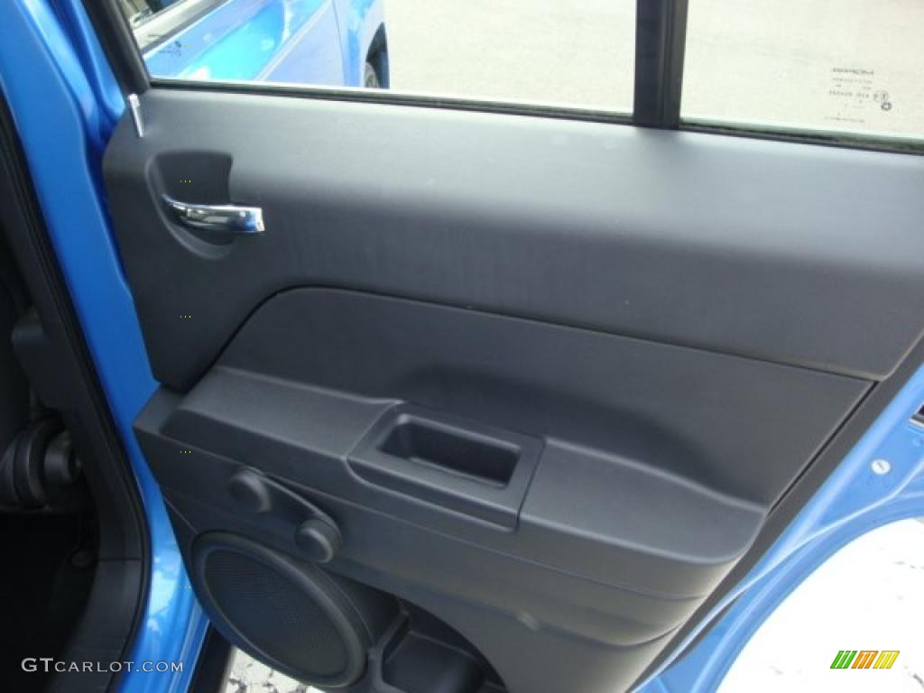 2008 Patriot Sport - Surf Blue Pearl / Dark Slate Gray photo #17