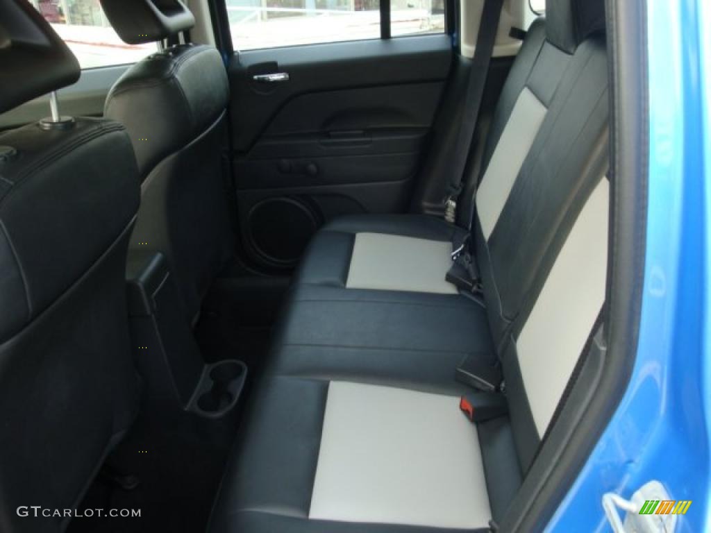 2008 Patriot Sport - Surf Blue Pearl / Dark Slate Gray photo #19