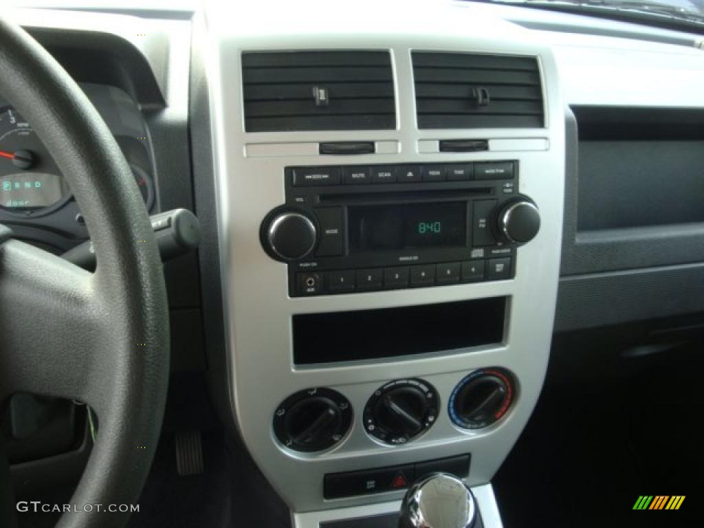 2008 Patriot Sport - Surf Blue Pearl / Dark Slate Gray photo #23