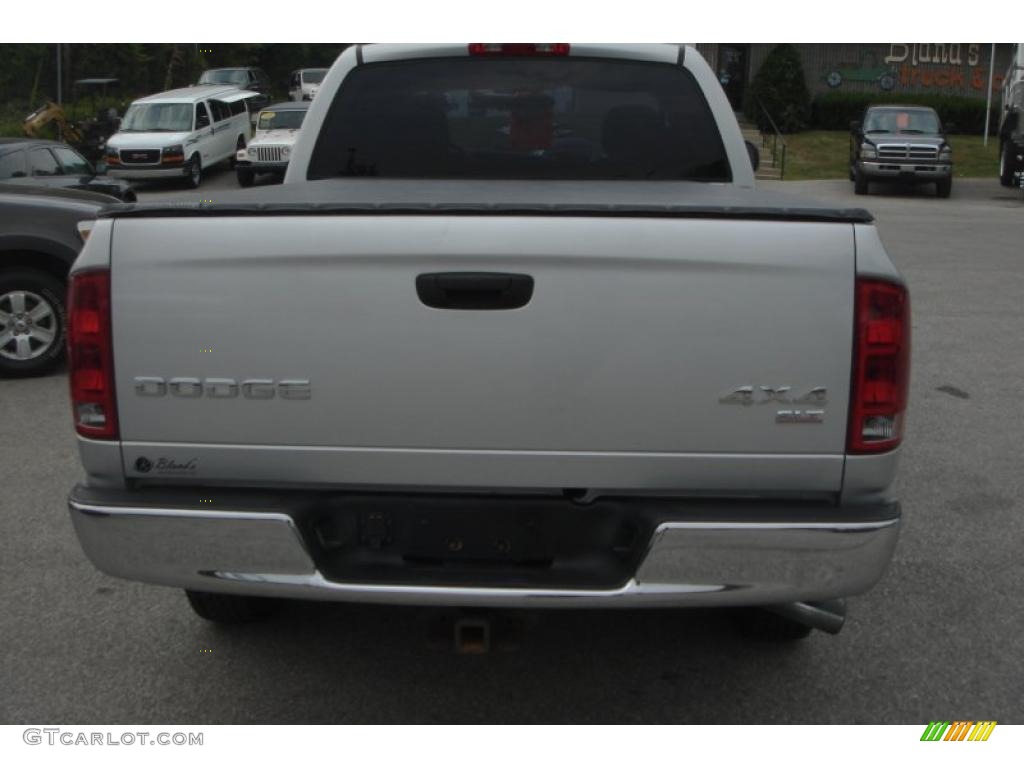 2004 Ram 1500 SLT Quad Cab 4x4 - Bright Silver Metallic / Dark Slate Gray photo #4