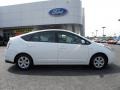 Super White - Prius Hybrid Photo No. 2