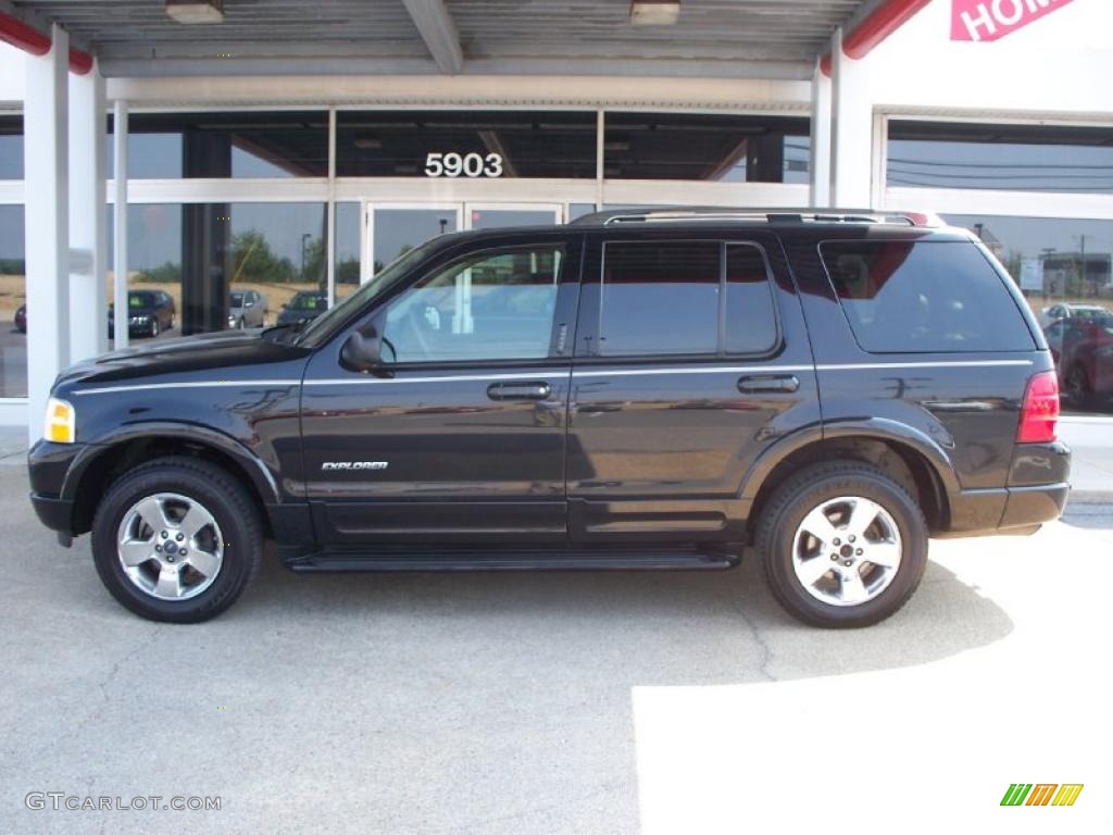 2004 Explorer Limited 4x4 - Black / Medium Parchment photo #2