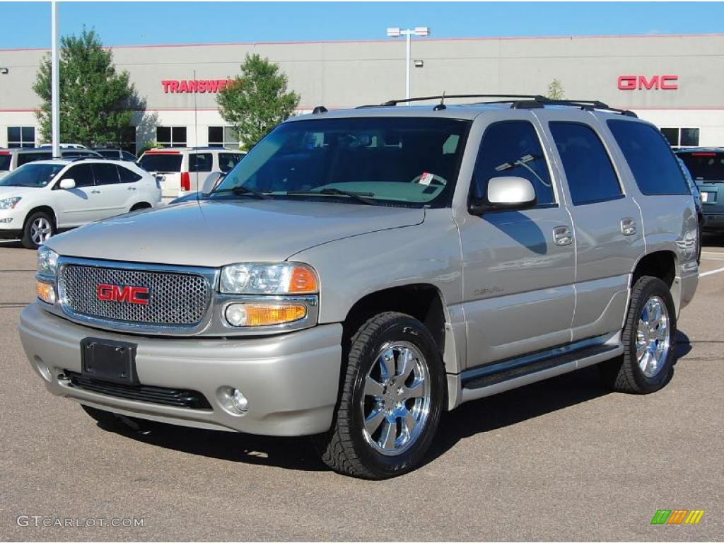 2004 Yukon Denali AWD - Silver Birch Metallic / Sandstone photo #3