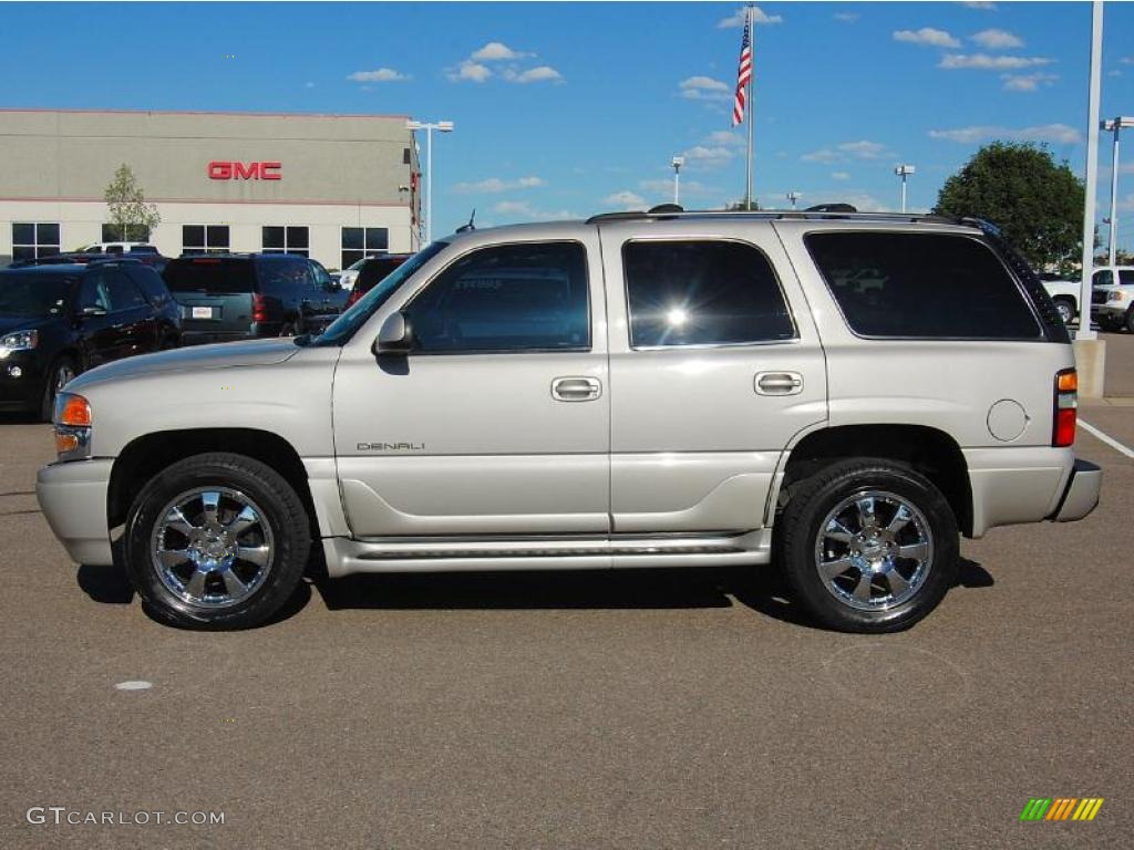 2004 Yukon Denali AWD - Silver Birch Metallic / Sandstone photo #4