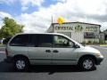 2000 Bright Silver Metallic Dodge Caravan   photo #10