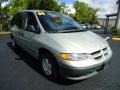 2000 Bright Silver Metallic Dodge Caravan   photo #11