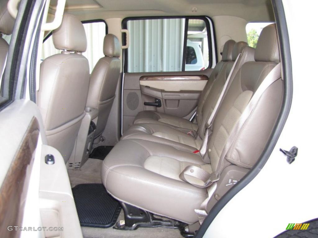 2005 Explorer Eddie Bauer 4x4 - Oxford White / Medium Parchment photo #9