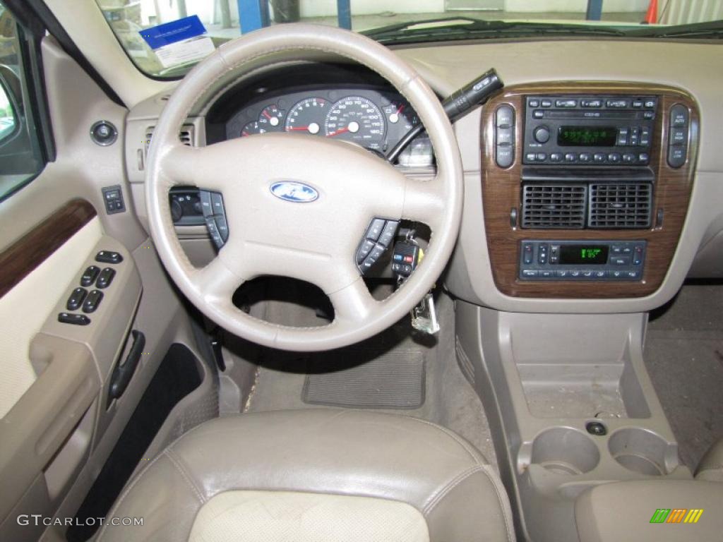 2005 Explorer Eddie Bauer 4x4 - Oxford White / Medium Parchment photo #13